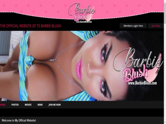 많은 인기 솔로 트랜스 포르노 사이트 중 하나인 Barbie Blush 리뷰