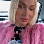 Eva Lynx a top Trans Woman trans pornstar from Prague, CZ read their Biography and see what porn videos they featured in